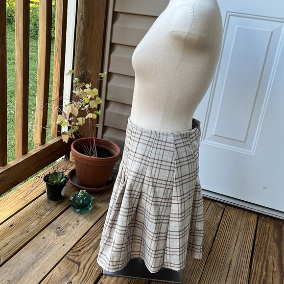 NWT Windsor Pleated Schoolgirl Plaid Skirt Preppy Cheer Halloween Dark Academia - Picture 3 of 9